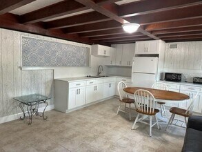 1132 S Brevard Ave, Unit 3 in Cocoa Beach, FL - Building Photo - Building Photo