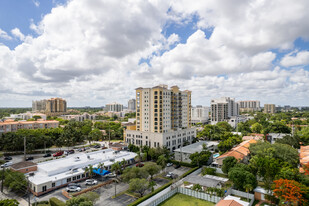 Gables View in Miami, FL - Foto de edificio - Building Photo