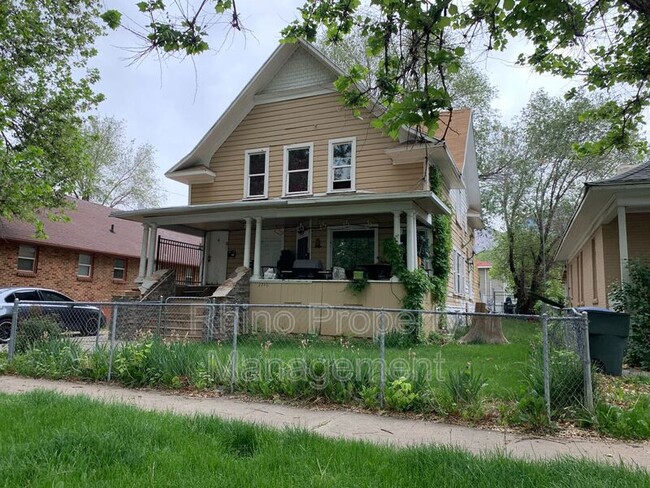 2746 Madison Ave-Unit -Unit 2 in Ogden, UT - Foto de edificio - Building Photo