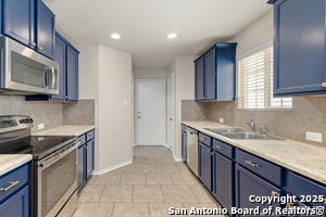 2122 York Dr in San Antonio, TX - Building Photo - Building Photo