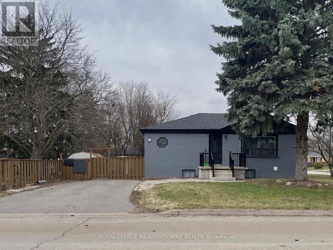 property at 4 Keats Ave