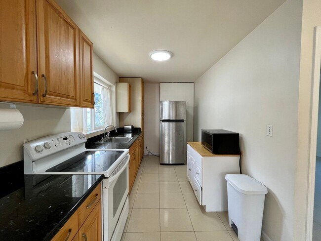 property at 2139 Mahalo St