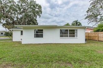 3627 Annona Ct in Holiday, FL - Building Photo - Building Photo