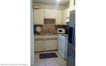3241 Country Hill Rd in Sebring, FL - Building Photo - Building Photo