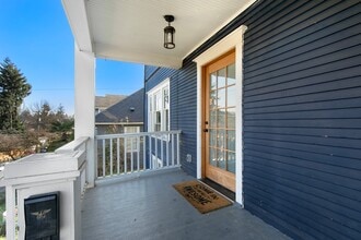 4215 S Lucile St in Seattle, WA - Foto de edificio - Building Photo