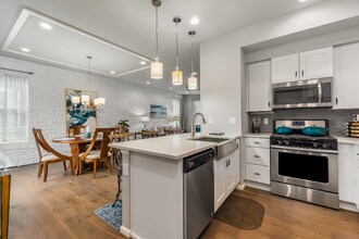 459 Zeppelin Wy in Fort Collins, CO - Foto de edificio - Building Photo