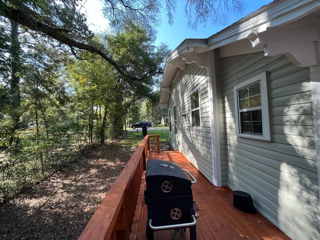 206 Ridge Rd in Tallahassee, FL - Building Photo - Building Photo