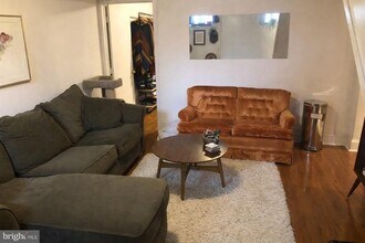 1906 Fairmount Ave in Philadelphia, PA - Building Photo - Building Photo