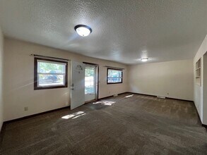 614 E Ohio St in Rapid City, SD - Building Photo - Building Photo