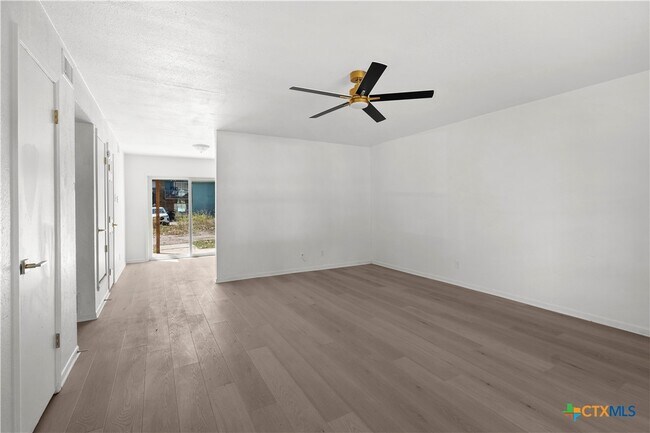 2213 B Valley Forge Ave in Temple, TX - Building Photo - Building Photo