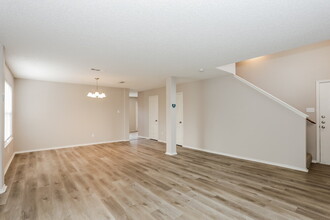 5714 Roundup Trail in Arlington, TX - Building Photo - Building Photo