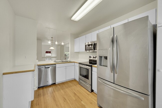 property at 1885 S Quebec Way