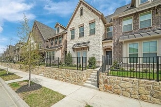 7929 Bayside Dr in Rowlett, TX - Building Photo - Building Photo
