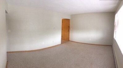 1211 11 1/2 St N-Unit -9 in Fargo, ND - Building Photo - Building Photo