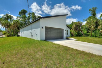 2003 Ribbon Terrace-Unit -114 in North Port, FL - Building Photo - Building Photo