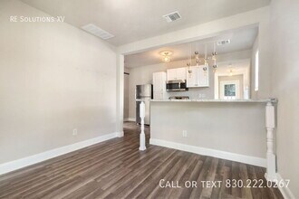 150 Sonora St in San Antonio, TX - Building Photo - Building Photo