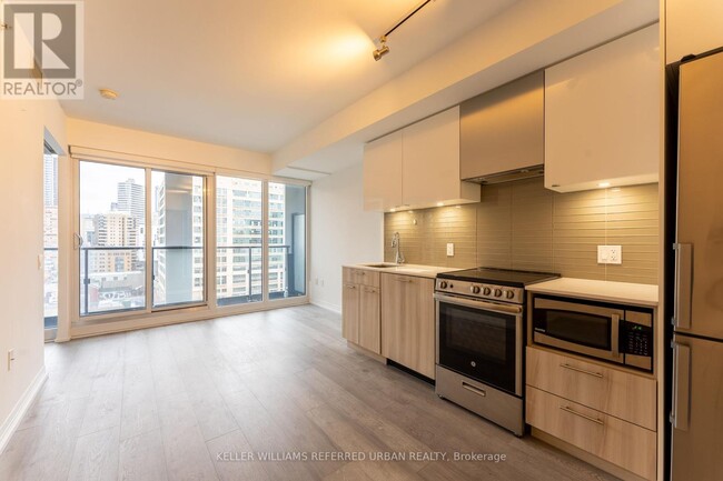 251-251 Jarvis St