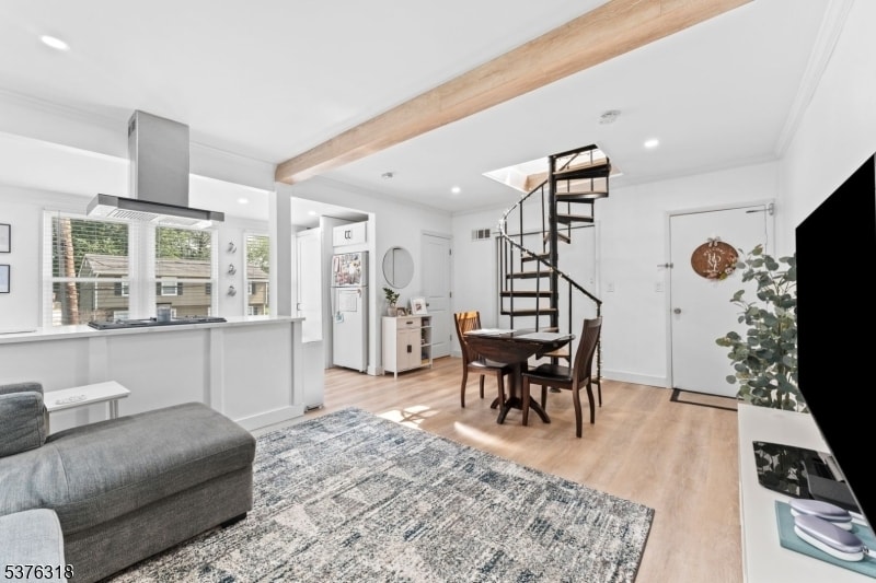 30 Aubrey St in Summit, NJ - Building Photo