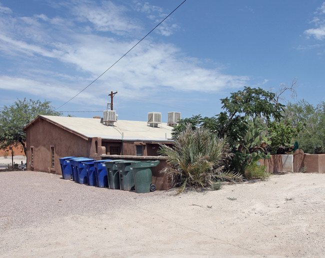 837-843 8th Ave in Tucson, AZ - Foto de edificio - Building Photo