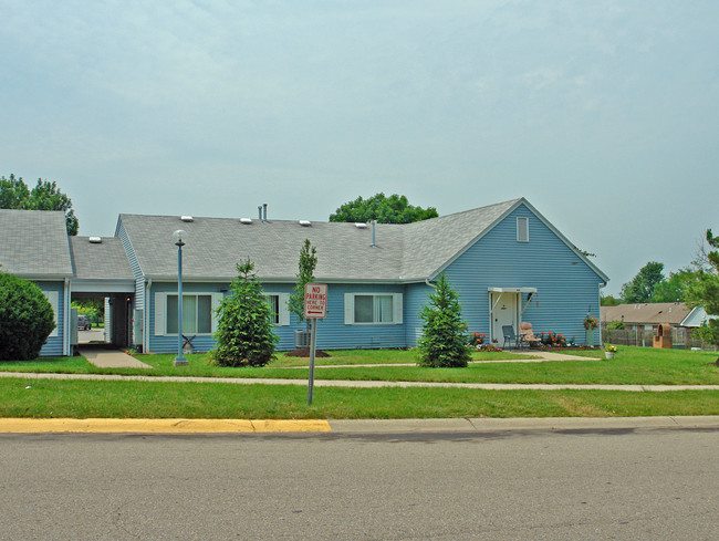 Ohio Village in Miamisburg, OH - Building Photo - Building Photo