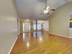 1726 Bombay Ln in Knoxville, TN - Building Photo - Building Photo