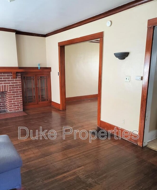 7 Iroquois St in Rochester, NY - Building Photo - Building Photo