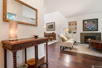 4933 Bering St NW in Gig Harbor, WA - Building Photo - Building Photo