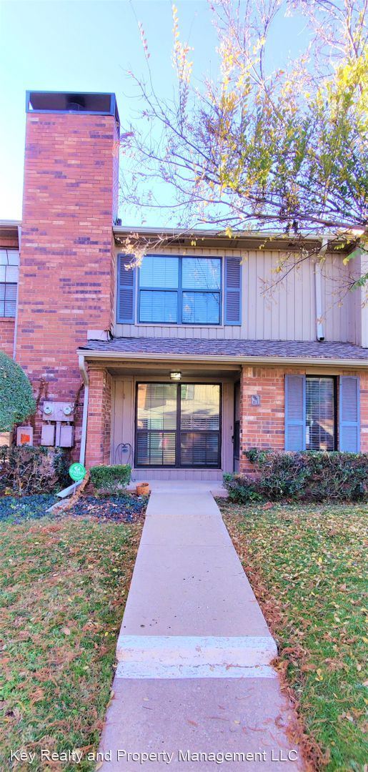 6500 N Grand Blvd Rentals in Nichols Hills, OK