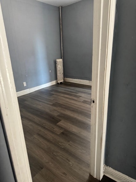 146 George St, Unit 2 in Bridgeport, CT - Building Photo - Building Photo