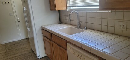 2632 28th St in Sacramento, CA - Building Photo - Building Photo