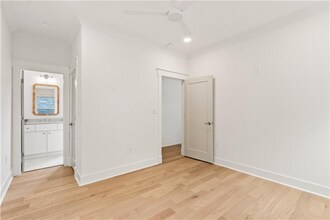 205 Whitefoord Ave NE in Atlanta, GA - Foto de edificio - Building Photo