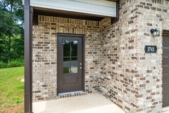 3741 Seaside Sparrow Cir in Bessemer, AL - Building Photo - Building Photo