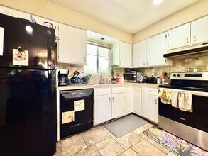 2125 Dover Dr in Fort Collins, CO - Building Photo - Building Photo