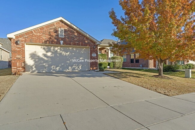 9032 Heartwood Dr in Fort Worth, TX - Building Photo - Building Photo