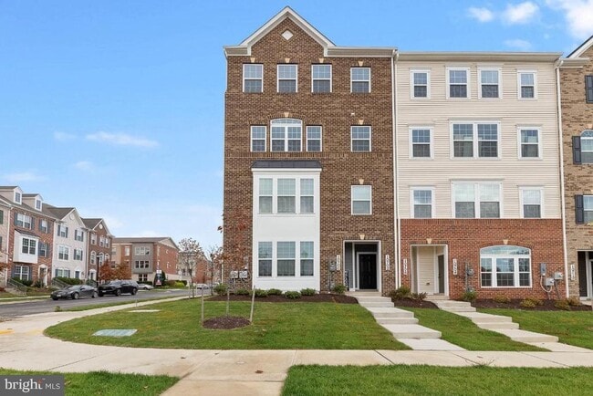 property at 10700 Presidential Pkwy