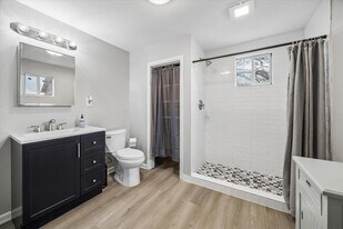 7837 Dayton St in Houston, TX - Building Photo