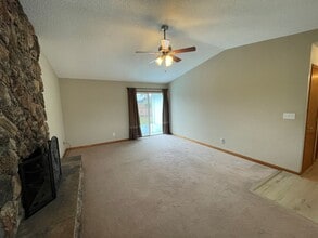 5260 Leppek Ct in Eureka, CA - Building Photo - Building Photo