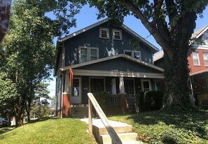 486 Vermont Pl in Columbus, OH - Building Photo