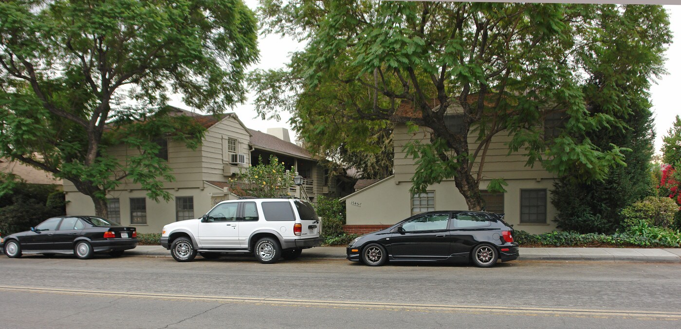 1745 Grevelia St in South Pasadena, CA - Foto de edificio