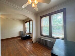 4830 W Addison St in Chicago, IL - Building Photo - Building Photo