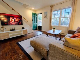 5177 poplar springs rd in Stone Mountain, GA - Building Photo