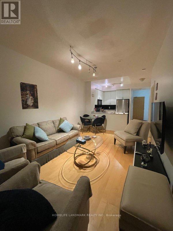 property at 3939 Duke of York Blvd