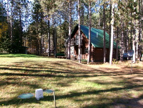 34479 Heritage Dr in Lake Linden, MI - Building Photo - Building Photo