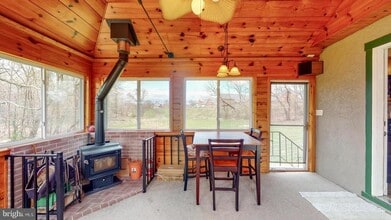 121 W Elm Ave in Baltimore, MD - Building Photo - Building Photo