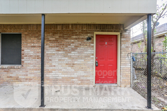 501-505 Root Ave in Killeen, TX - Foto de edificio - Building Photo