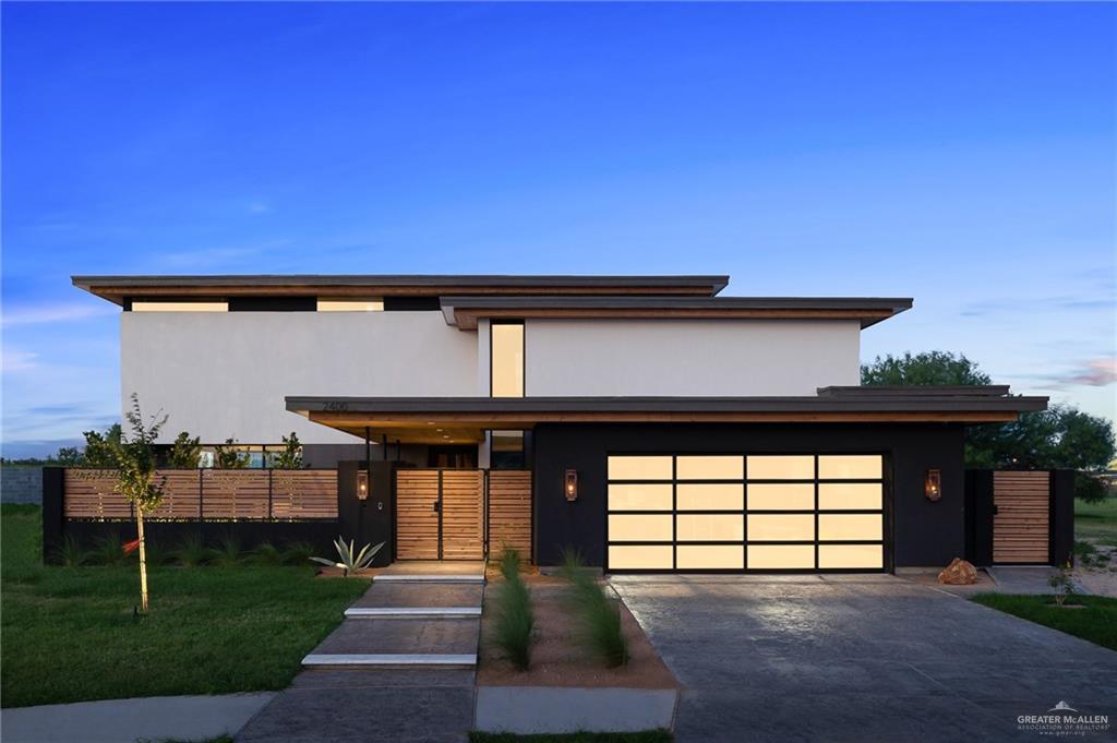 2400 Thames Dr in Edinburg, TX - Building Photo