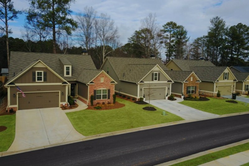 Victoria Crossing in Kennesaw, GA - Building Photo