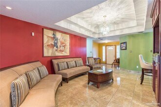 19 Crown Pointe Blvd in Mission, TX - Building Photo - Building Photo