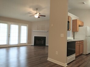 906 Pelham Square Way, Unit 906 in Greer, SC - Building Photo - Building Photo
