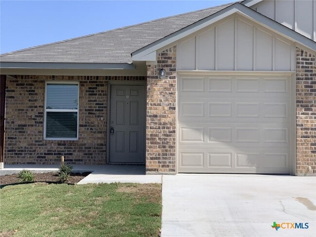 716 Kimble Dr